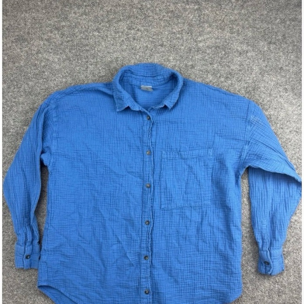 Brand: CALIA Style: Womens long-sleeve textured crinkle gauze shirt. Blue M